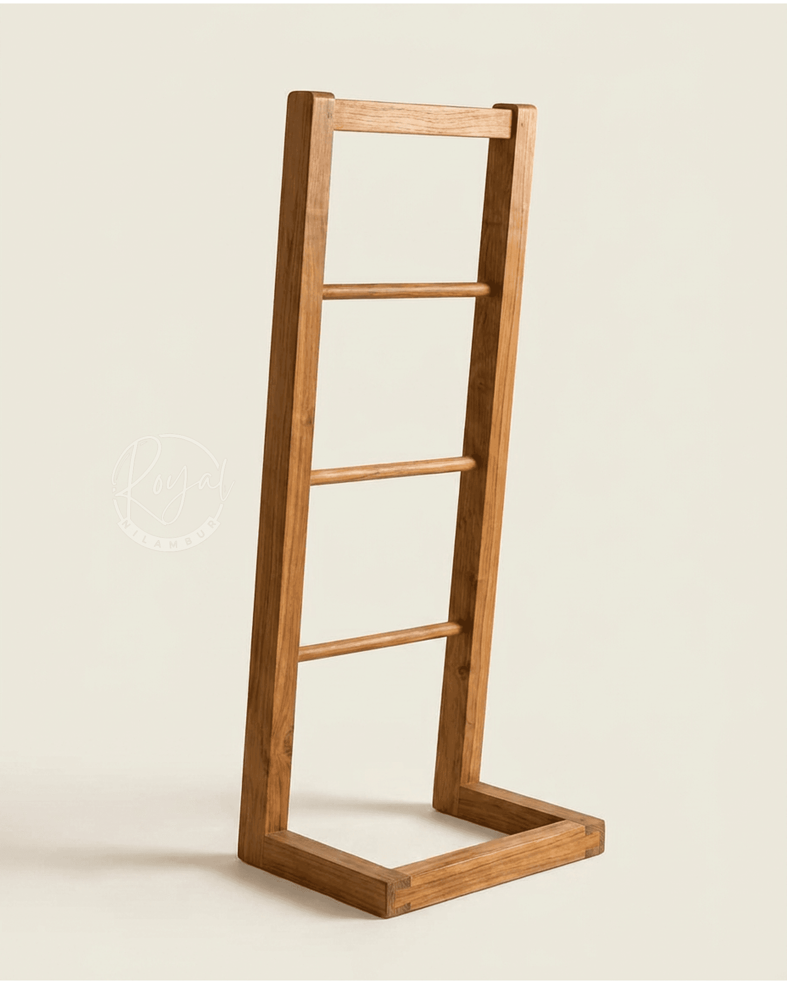 Royal Zaryv Water-Resistant Teak Wood Towel Rack