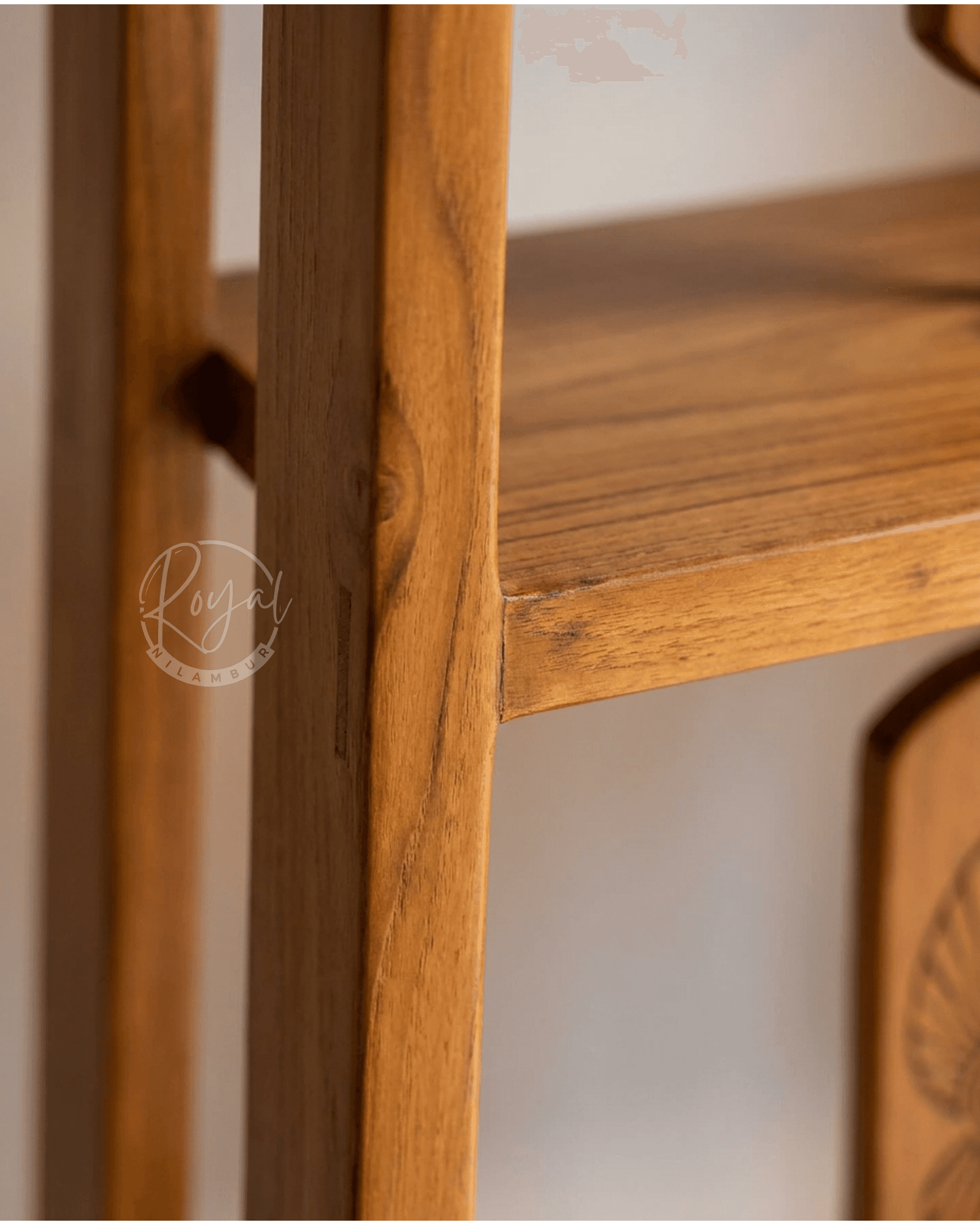 Royal Armaniya Nilambur Teak Wood Corner Stand