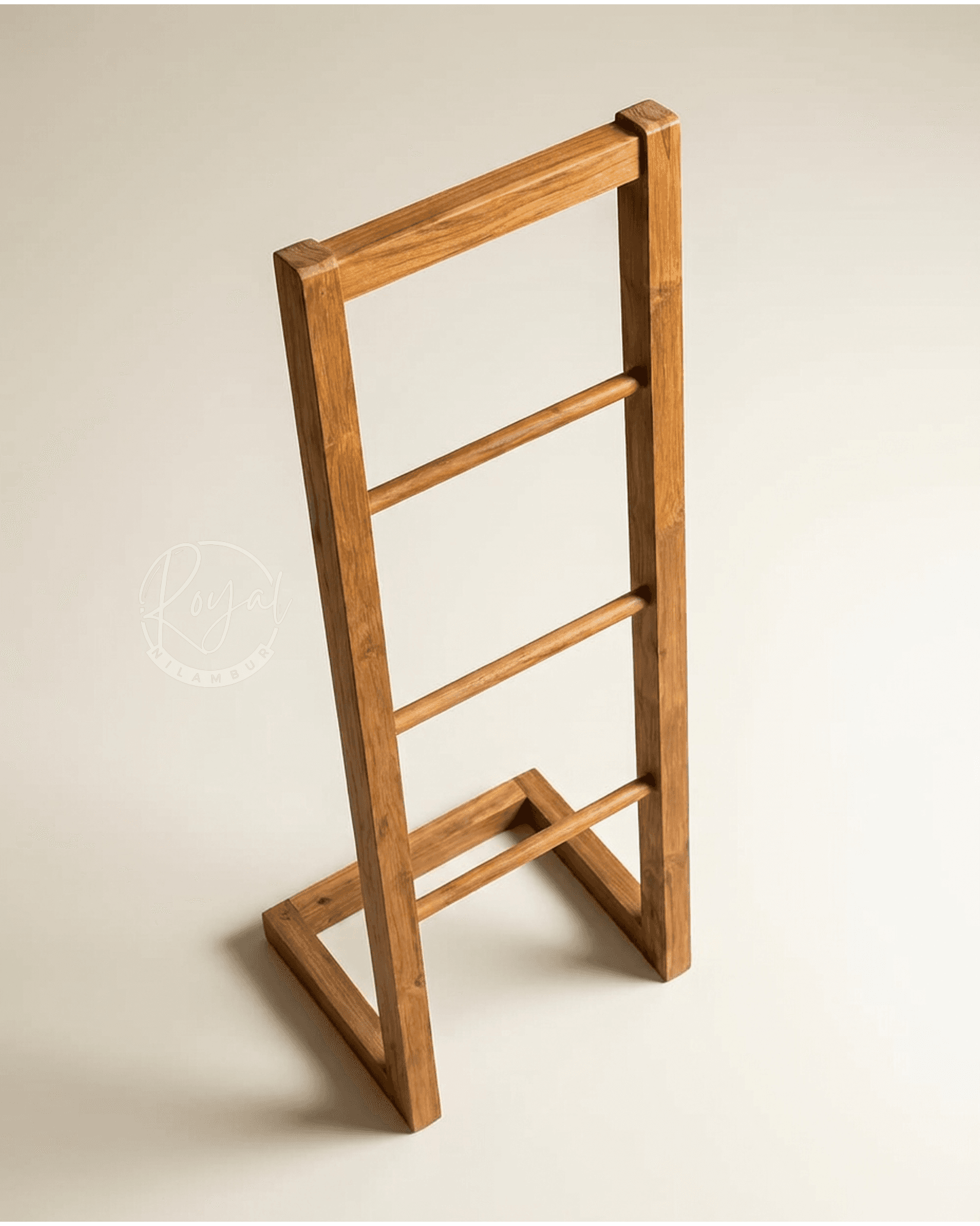 Royal Zaryv Water-Resistant Teak Wood Towel Rack