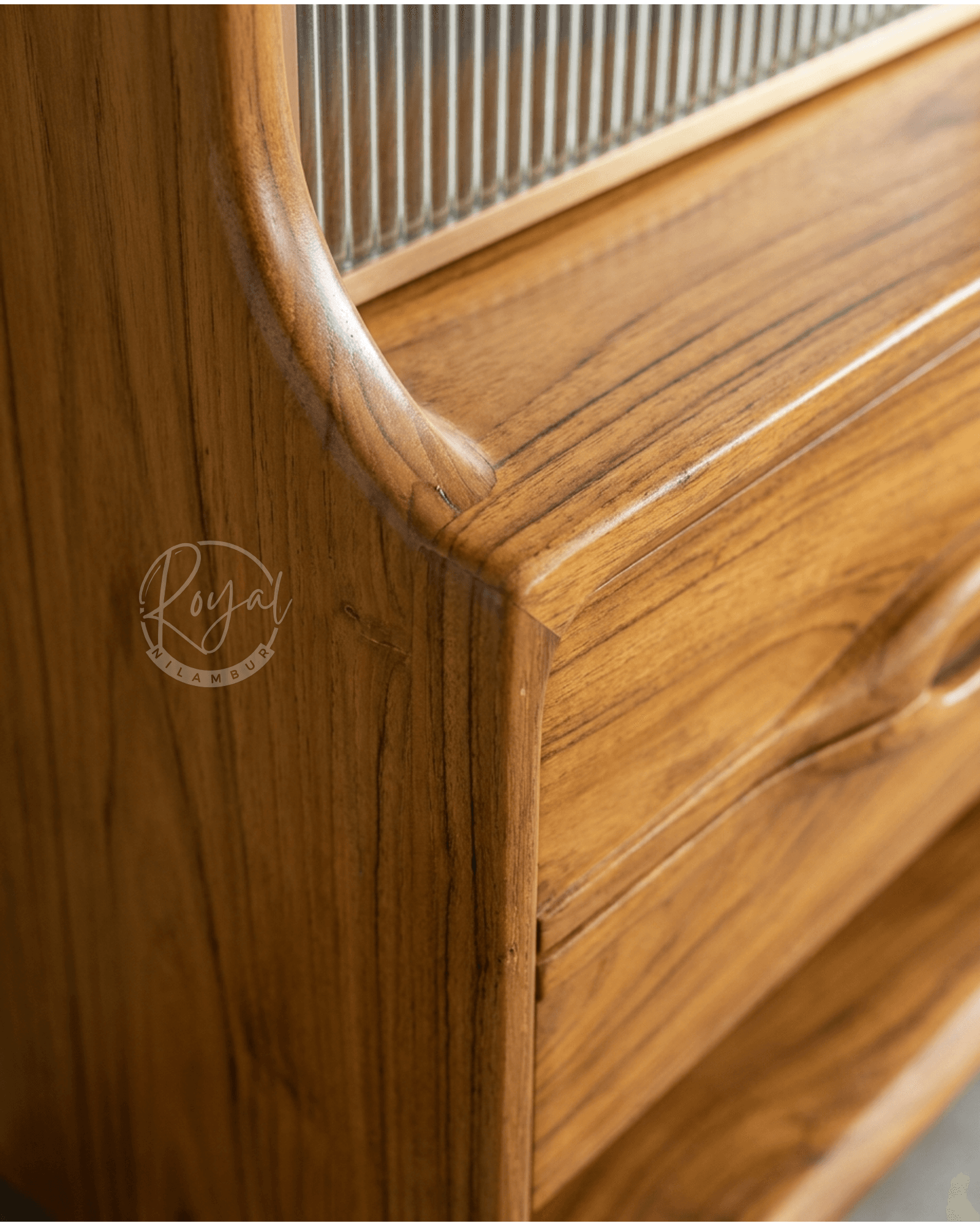 Royal Dhrayen Nilambur Teak Wood Book Shelf